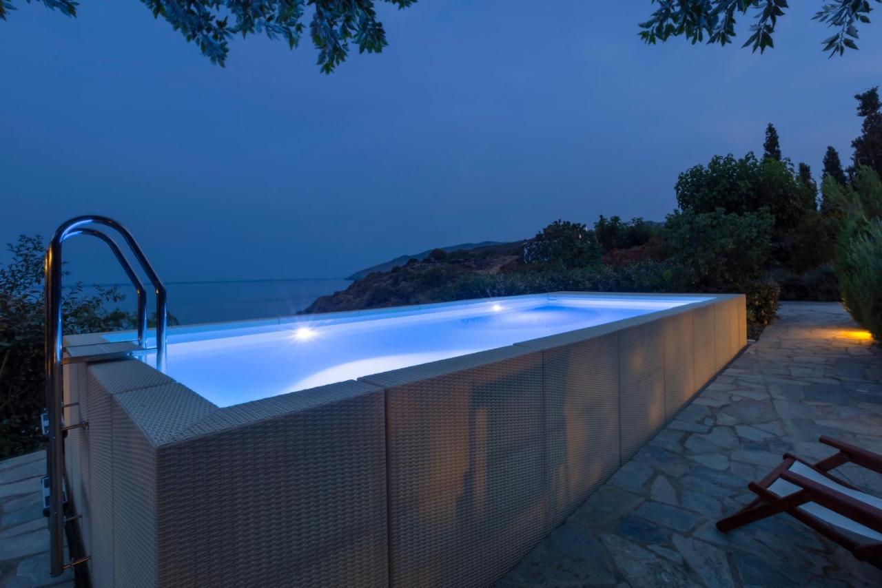 Luxury Villa By The Beach Στενιές Εξωτερικό φωτογραφία