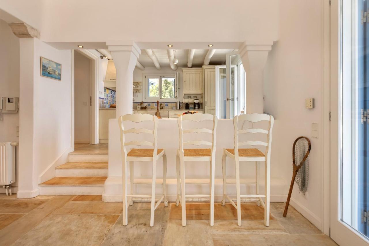 Luxury Villa By The Beach Στενιές Εξωτερικό φωτογραφία