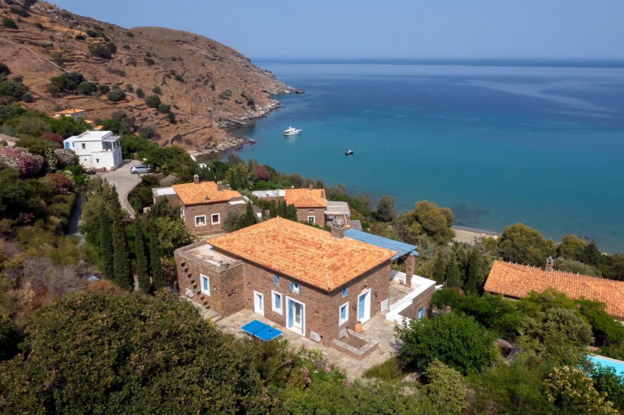 Luxury Villa By The Beach Στενιές Εξωτερικό φωτογραφία