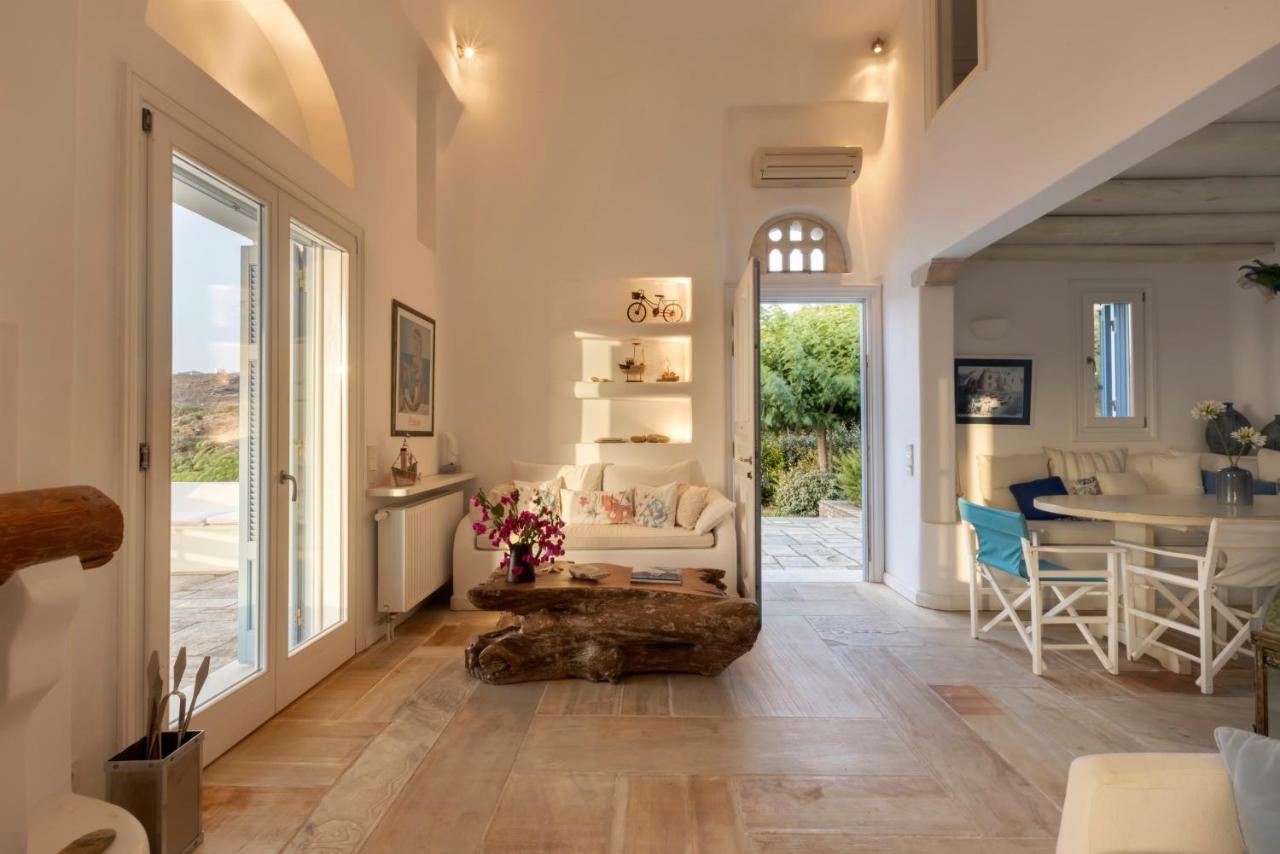 Luxury Villa By The Beach Στενιές Εξωτερικό φωτογραφία