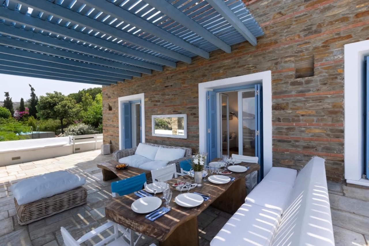 Luxury Villa By The Beach Στενιές Εξωτερικό φωτογραφία