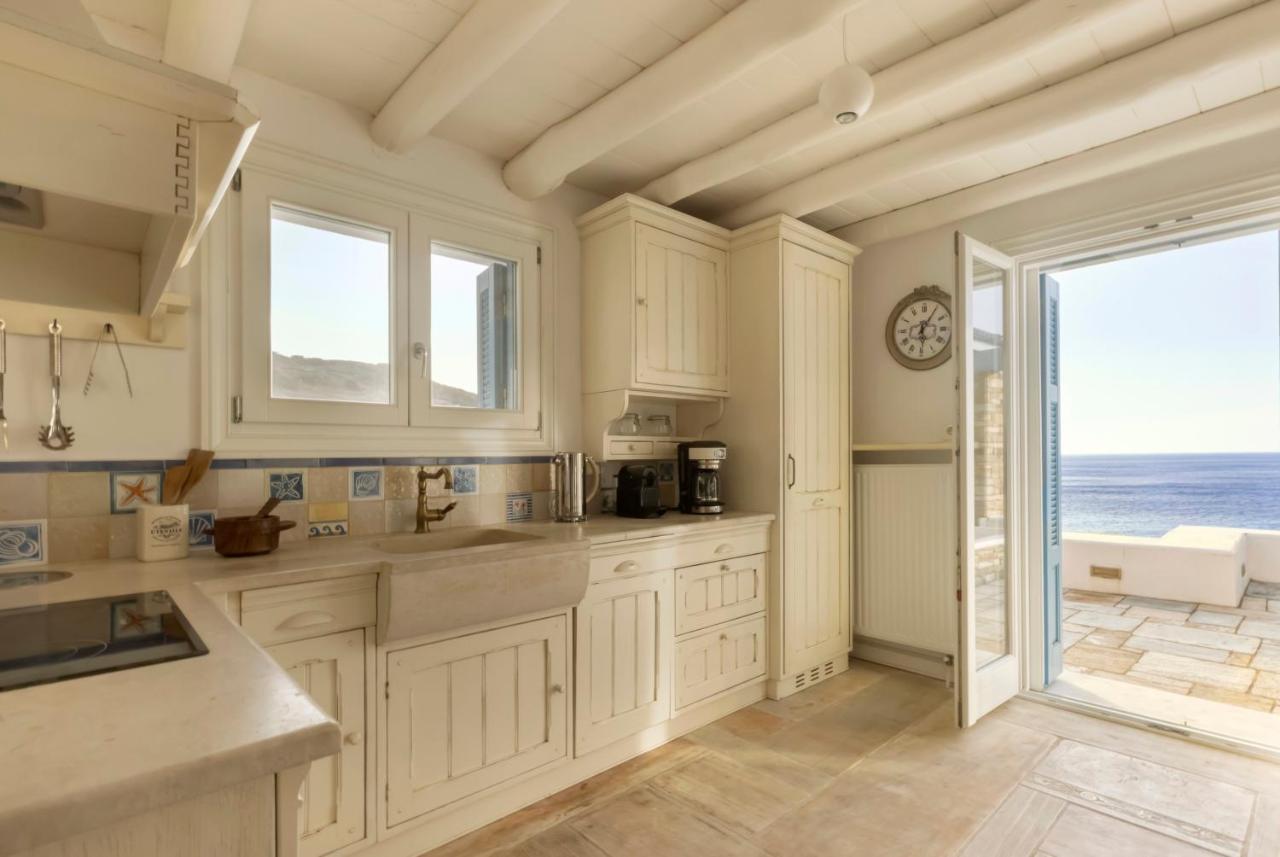 Luxury Villa By The Beach Στενιές Εξωτερικό φωτογραφία