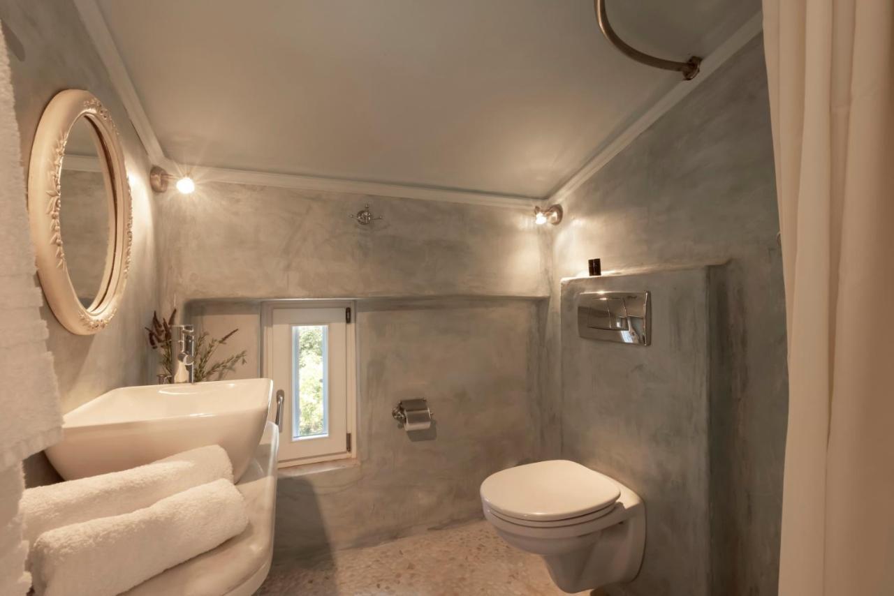 Luxury Villa By The Beach Στενιές Εξωτερικό φωτογραφία