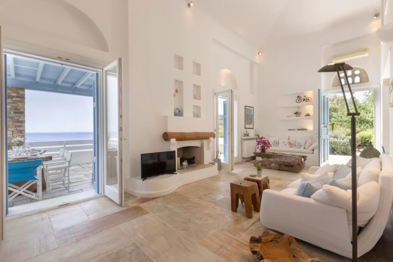 Luxury Villa By The Beach Στενιές Εξωτερικό φωτογραφία